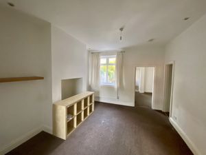 Dining Room- click for photo gallery